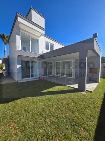 house em Leonel Pereira, Cachoeira do Bom Jesus - Florianópolis - SC