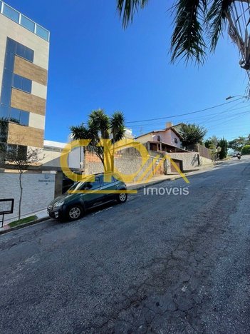 business em Rua Jornalista Lena Santos, Fernão Dias - Belo Horizonte - MG
