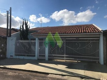 house em Rua Abílio Dorini, Altos do Paraíso - Botucatu - SP