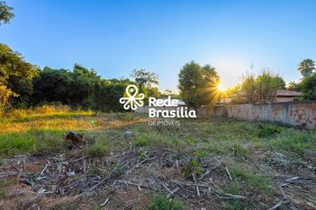land_lot em Condomínio Ouro Vermelho I, Setor Habitacional Jardim Botânico - Brasília - DF