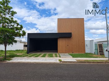 house em Avenida Vereador Carlito Cordeiro, Jardim Botânico - Uberlândia - MG