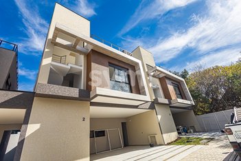 house em Rua Amadeu Assad Yassim, Bacacheri - Curitiba - PR