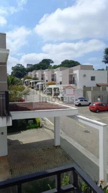 house em Avenida Santa Cruz do Areao, Vila Areao - Taubaté - SP