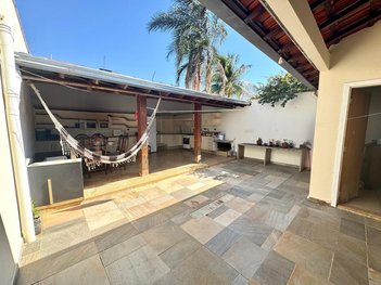 house em Avenida Eduardo Felice, Vigilato Pereira - Uberlândia - MG