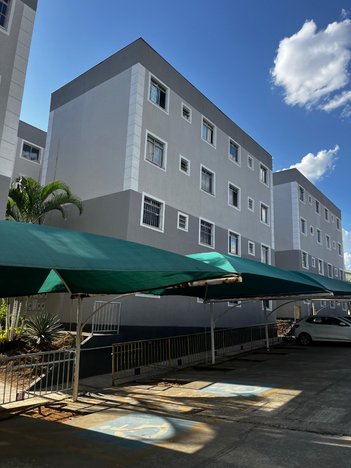 apartment em Rua dos Antúrios, Sapucaia - Contagem - MG
