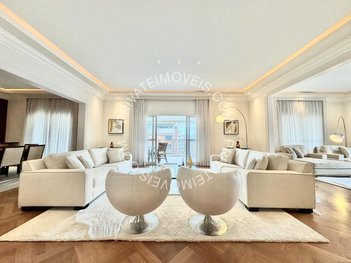 apartment em Rua Doutor Eduardo de Souza Aranha, Vila Nova Conceição - São Paulo - SP