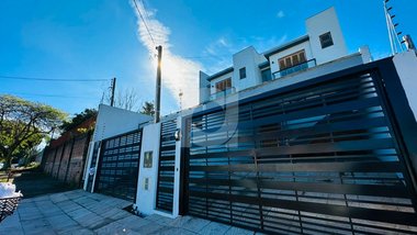 house em Rua Felipe Schiel, Santo André - São Leopoldo - RS