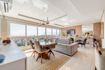 apartment em Curvelo, Petrópolis - Porto Alegre - RS