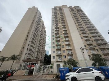 apartment em Rua Rubens Porta Nova, Parque Industrial Tomas Edson - São Paulo - SP