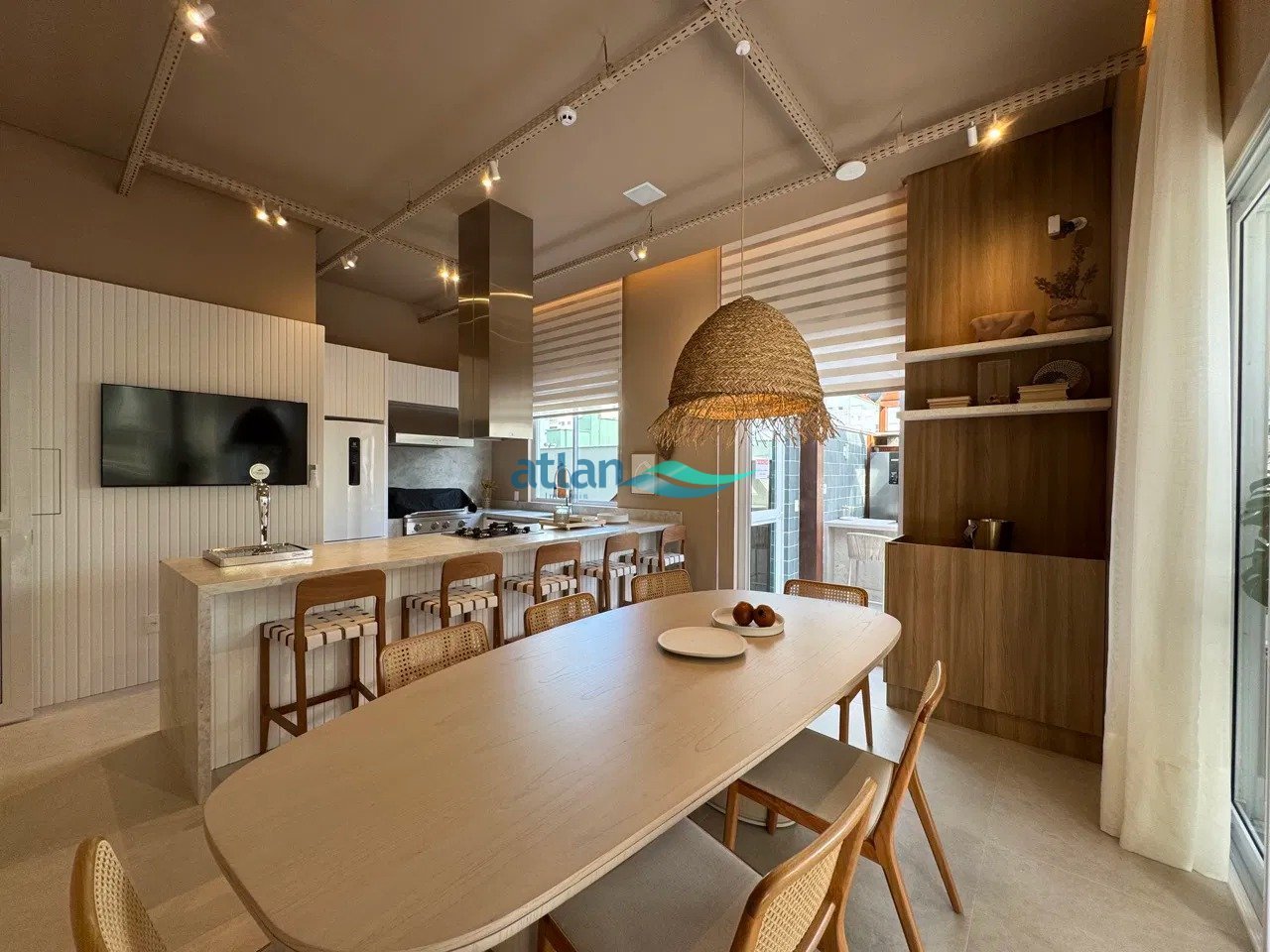 El Elyon - Rua 256, Bairro Meia Praia, Itapema - SC (2)
