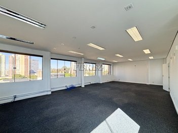 office em Rua Maranhão, Centro - Londrina - PR