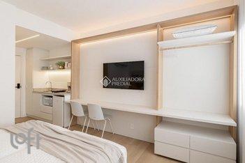 apartment em Rua Casemiro de Abreu, Rio Branco - Porto Alegre - RS