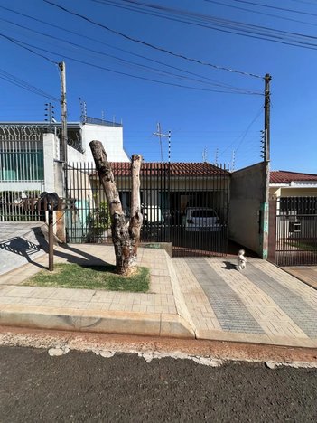 house em Rua Nadalina Beloto, Cidade Jardim - Maringá - PR