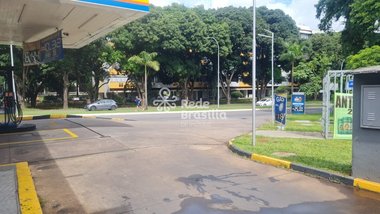 industrial em CLN 111, Asa Norte - Brasília - DF