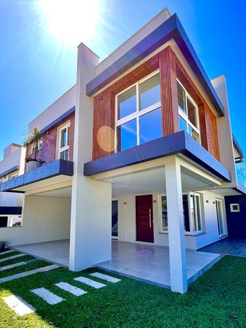 house em Rua Doutor Vilson Bordin, Colina Sorriso - Caxias do Sul - RS