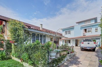 house em Avenida José Corrêa da Silva, Cavalhada - Porto Alegre - RS