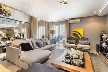 apartment em Rua Araguari, Vila Uberabinha - São Paulo - SP