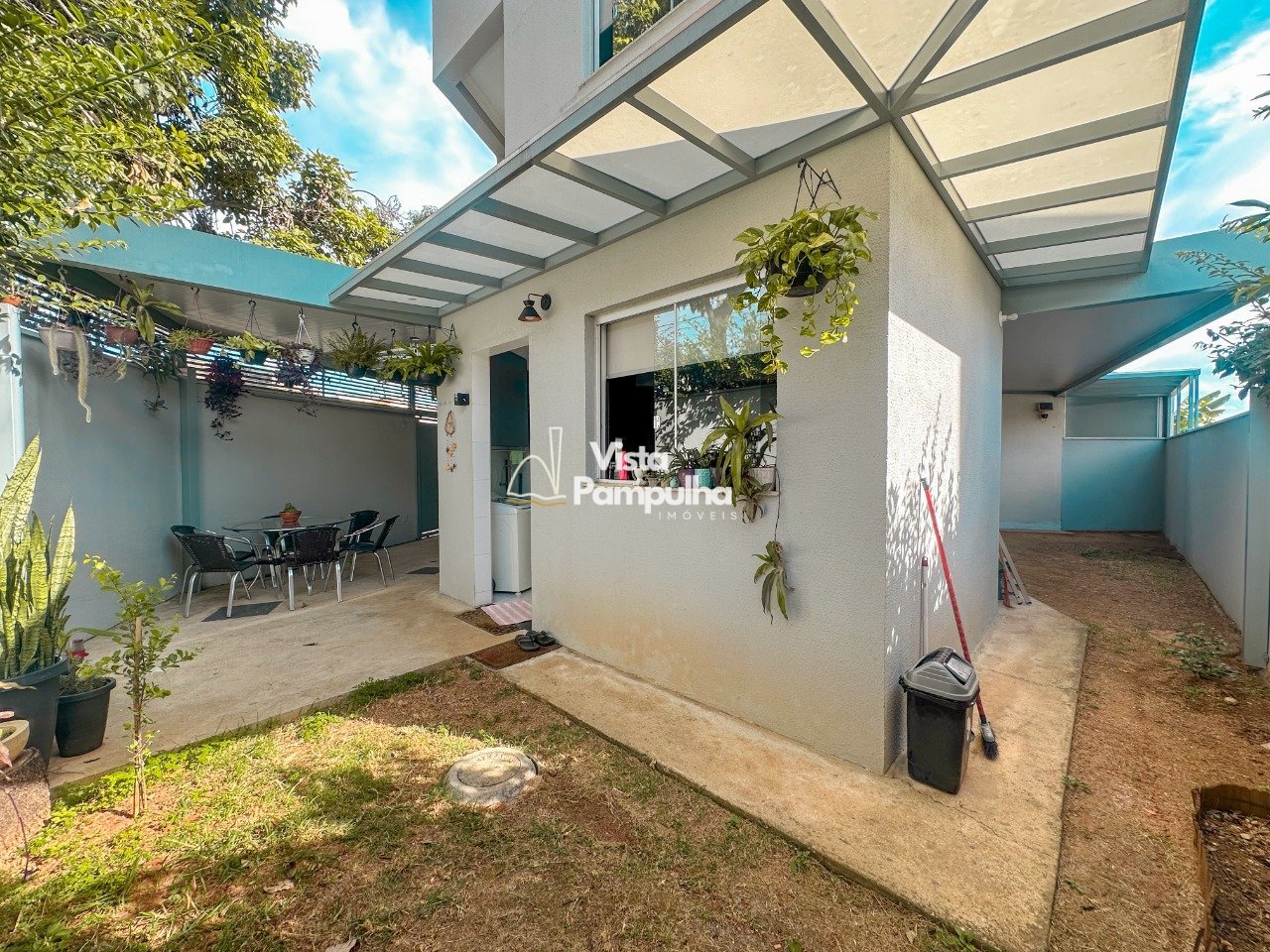 Casa com 3 quartos — Rio Branco, Belo Horizonte