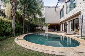 house em Rua das Jabuticabeiras, Cidade Jardim - São Paulo - SP