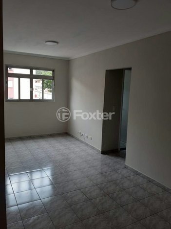 apartment em Rua Carlos Mazer, Vila Carmosina - São Paulo - SP