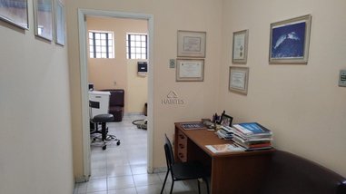 commercial_building em Coronel José Vitoriano Villas Boas/ Rangel Pestana, Centro - Botucatu - SP