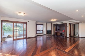 apartment em Rua Engenheiro Antônio Rebouças, Boa Vista - Porto Alegre - RS