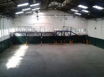 industrial em Rua Poaca, Inamar - Diadema - SP