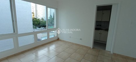 apartment em Rua Doutor Campos Velho, Cristal - Porto Alegre - RS