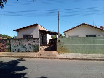 house em Rua Carlos Giaxa, Parque Júlio Nóbrega - Bauru - SP