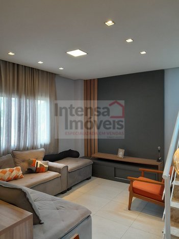 house em Avenida Santa Cruz do Areao, Vila Areao - Taubaté - SP