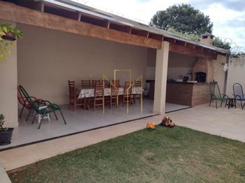 house em Rua Cléber Monsclair de Souza, Jardim Ipanema - Uberlândia - MG