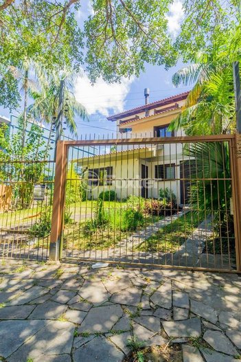 house em Praça São Caetano, Teresópolis - Porto Alegre - RS