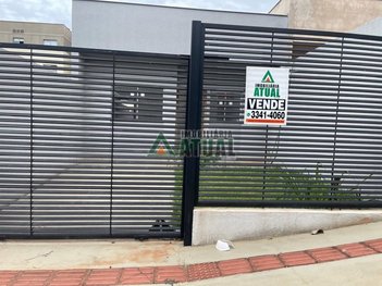 house em Rua Elpídio Ignácio Simões, Conjunto Habitacional José Garcia Molina - Londrina - PR