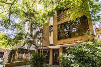 apartment em Ari Marinho, Higienópolis - Porto Alegre - RS