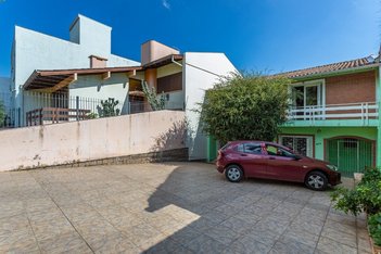 house em Santiago Dantas, Glória - Porto Alegre - RS