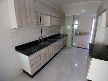 house em Rua Eletricista Manuel Martins, Jardim Dona Emília - Jaú - SP