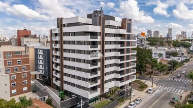 apartment em Rua Dom Pedro I, Água Verde - Curitiba - PR
