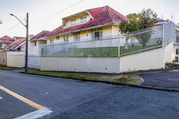 house em Avenida Gonzales Pecotche, Aristocrata - São José dos Pinhais - PR