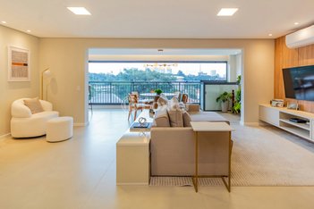 apartment em Rua Bento Branco de Andrade Filho, Jardim Dom Bosco - São Paulo - SP
