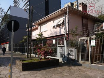 business em Os Dezoito do Forte, Centro - Caxias do Sul - RS