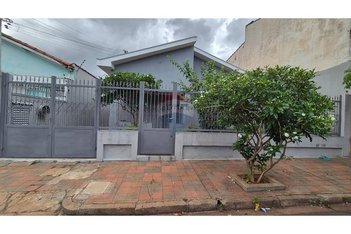 house em Rua Vicente de Bonis, Ipiranga - Ribeirão Preto - SP