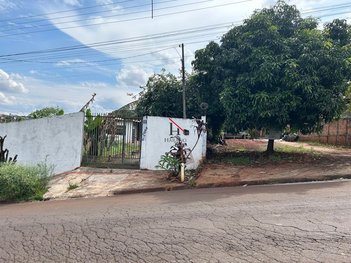 land_lot em Rua Coletor Anísio Ribas Bueno, Jardim Maria Luiza - Londrina - PR