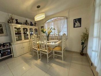 house em Avenida Vice-Prefeito Anésio Capovilla, Parque Cecap - Valinhos - SP