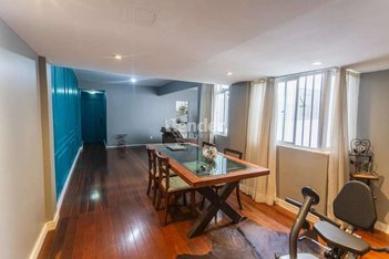 apartment em Rua Teixeira de Freitas, Santo Antônio - Belo Horizonte - MG