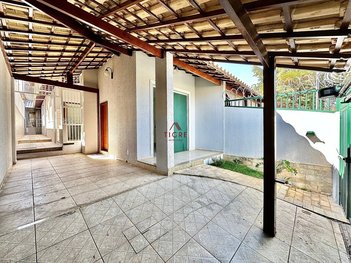 house em Rua Olavo Bilac, Santa Mônica - Belo Horizonte - MG