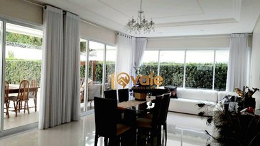 house em Praça Ajaj Najm Rachid, Jardim Terras de Santa Helena - Jacareí - SP