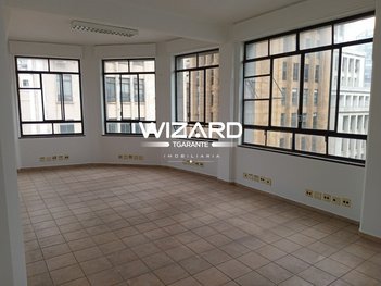 office em Praça Padre Manuel da Nóbrega, Centro - São Paulo - SP