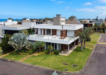 house em Avenida Paraguassu, Centro - Xangri-Lá - RS