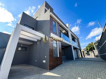 house em Rua Brasílio Bacellar Filho, Tingui - Curitiba - PR