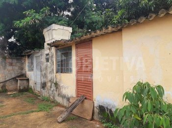 land_lot em Rua Benjamin Alves Santos, Saraiva - Uberlândia - MG